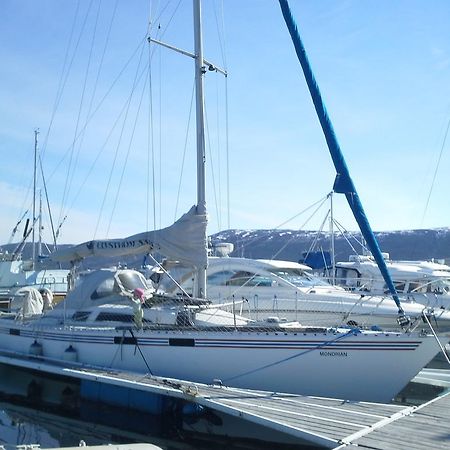 Norwavey, Sleep In A Boat Krokelvdalen Exterior foto